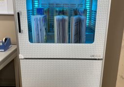 書籍除菌機が導入されました！