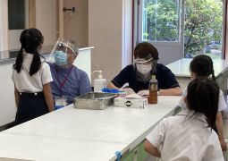 明日はプール開き！