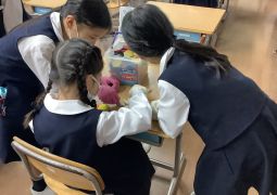 雨の中のトリオ