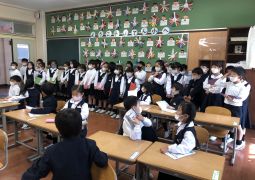 １年生が「ロイロノート」にログインできるように！