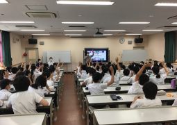 『届けよう、服のチカラ』プロジェクト