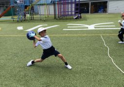 06.17.ボール投げ（プール開きの予定も掲載しています）