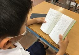 プール水泳 ＆ 読書の時間