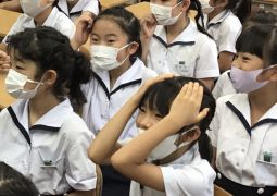 にゃーご　にゃーご　にゃーご