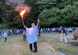 キャンプファイヤー　ナイトハイク