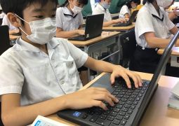 Chromebookデビュー