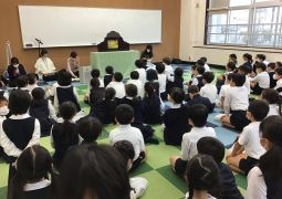 ふくろうルームでの読み語り