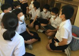 ゴーヤを売るには・・・