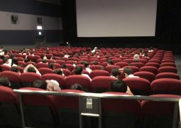 映画鑑賞