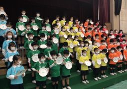 11.17.講堂で本番の衣装を着たよ♪