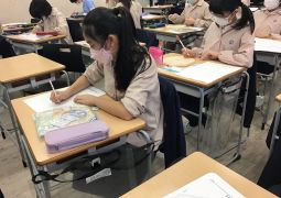 教室でゆっくり