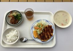 一日目　夕食①