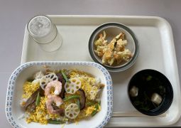 2022.04.22.最後のご飯は、ちらし寿司