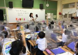 音楽に合わせて…