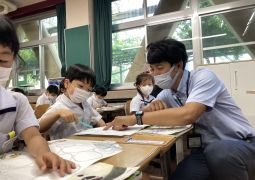 07.27.  おむすび ころりん、どこへ行く！？