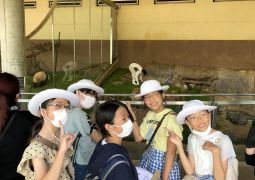 パンダのところには…