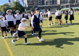 10.13. 小春日和 通学班活動 楽しいな♪