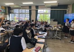 He is famous.She is great.