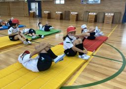 マット運動はじめました