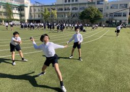 体育～投の運動～