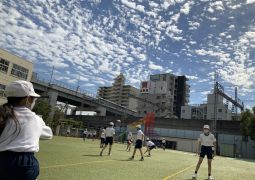 まっすぐ投げよう！フライングディスク