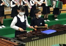 講堂での練習が始まりました！〜学芸会に向けて〜