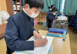 「アンパンマンのマーチ」の歌詞