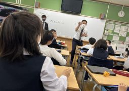 04.14.Nice to meet you! Enjoy English！