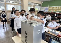 04.19. 明日を信じて