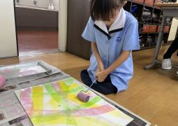 ローラー版画にチャレンジ！