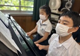 合奏も頑張っています