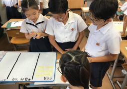 09.08.実習生の先生も…