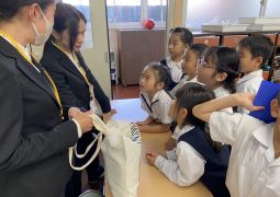 10.18. 先生、こんにちは！