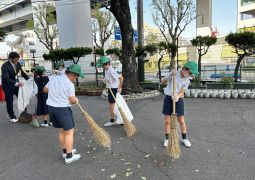 新しい教育実習の先生が来られました！