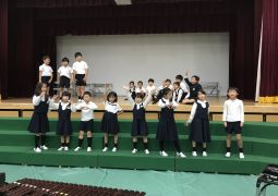 講堂での練習開始！