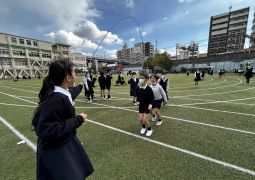 寒さに負けず！今日も元気に外遊び！