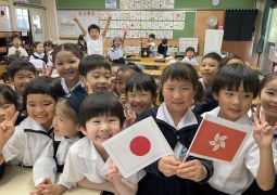 耀山小学校来校