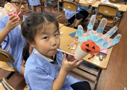 全体練習、図工「にょきにょき　とびだせ！」