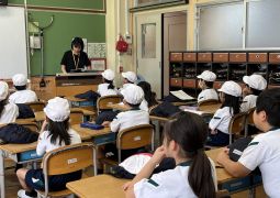 10.22. 先生の 特技は な～に！？