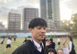 １２／１０　８年目の男