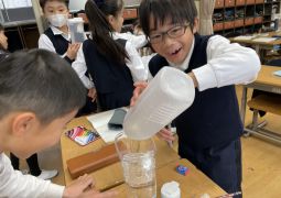 12.16. 冬の水も へっちゃらさ！