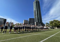 2025.10.08  笑顔のミャクミャク