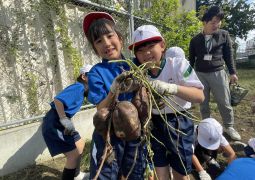 2025.10.27  さつまいも大豊作！