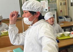 03.06. こんNIIちは！