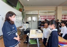 03.05 紅くらすと