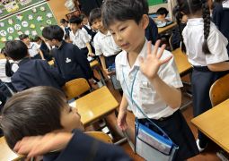 0501　学校探検