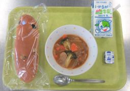 １２月１５日（火）今日の給食