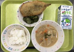 3月3日(木)の給食