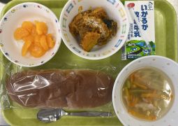 8月25日(木)の給食