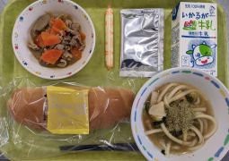 2月27日(火)の給食
